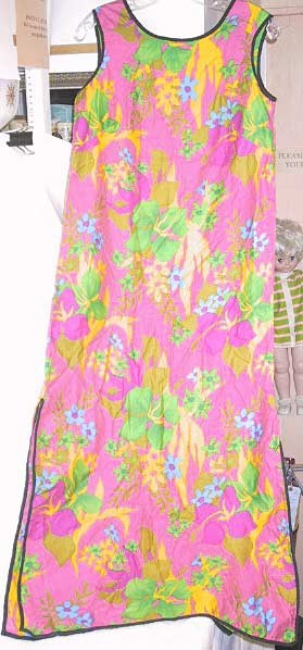 Made in Hawaii Pink with Mod flower design Sleeveless Dress with slit side bottoms