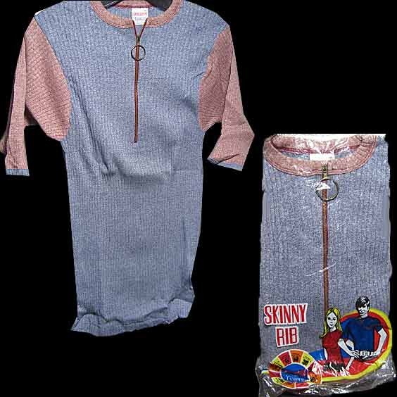 Campus Expressions "Skinny Ribbed" Purple Ribbed Collar less Pullover with Package Short Sleeve Shirt