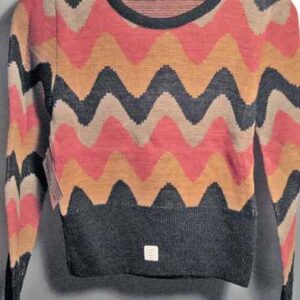 Miss Gotham Multicolor Soundwave Design Knit Long Sleeve Curved Neck Top