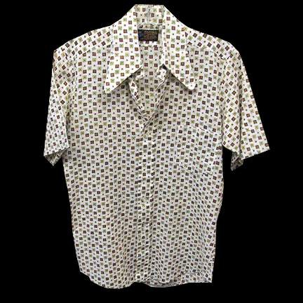 Put on Shop White with Brown and Green Patchwork Patches Short Sleeve with Long Bulbous Collar