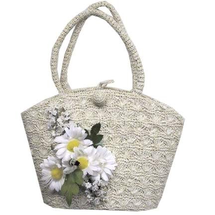 Ritter Its in the Bag Macrame Pattern with Cloth and Stiff Cloth Group of Daisies with Leaves and a Bumble Bee Box Bag Style