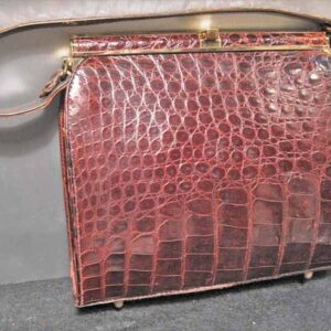 Vintage Alligator Handbag with Bar Closure Purse